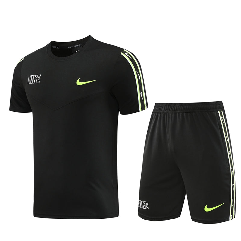 Kit Camisa E Short Nike Repeat Preto