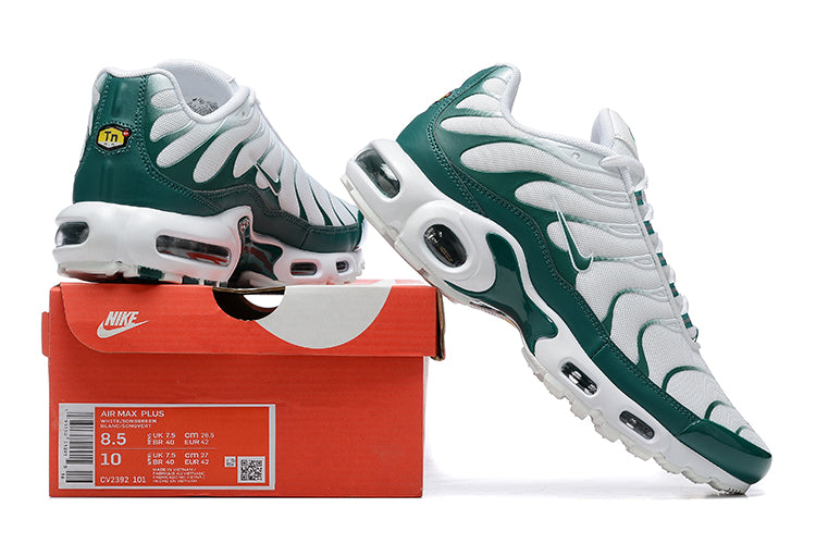 Tênis Air Max Plus TN x Lacoste Masculino