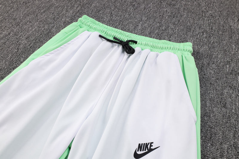 Nike Tech Fleece Verde e Branco