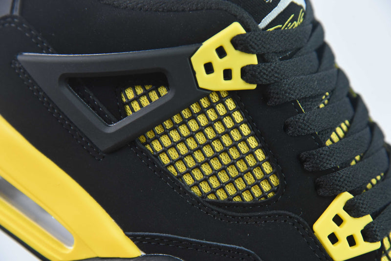 Nike Air Jordan 4 "Yellow Thunder"