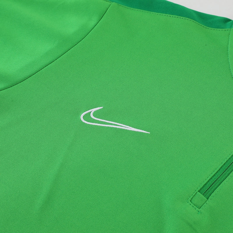 Conjunto Nike Dri-Fit Academy Verde