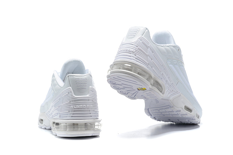 Tênis Air Max Plus 3 “Triple white” Masculino