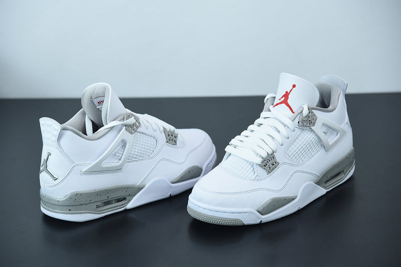 Nike Air Jordan 4 “White Oreo”