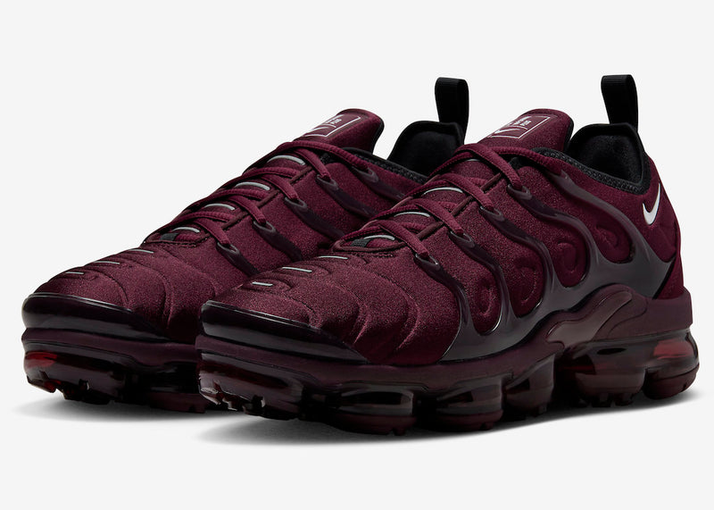 Tênis Nike VaporMax Plus Vinho