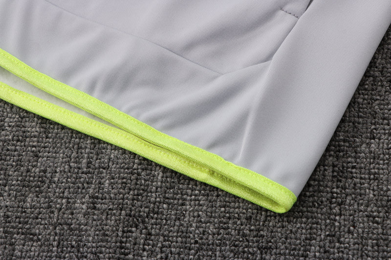 Nike Tech Fleece Branco e Verde