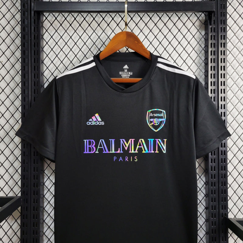 Camisa do Arsenal edição especial Balmain