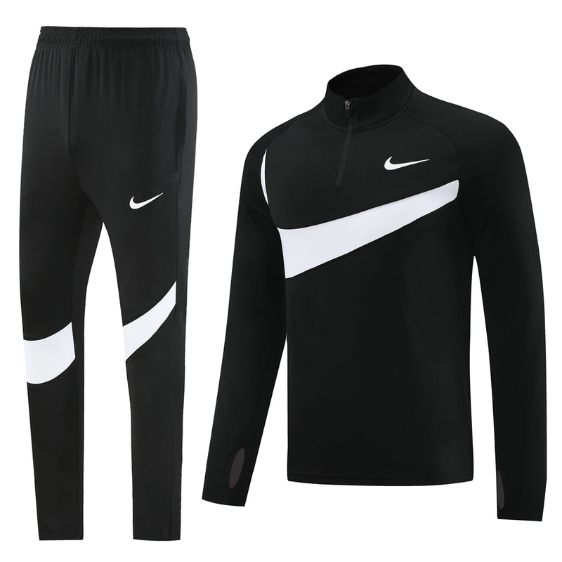 Conjunto Nike Swoosh Preto