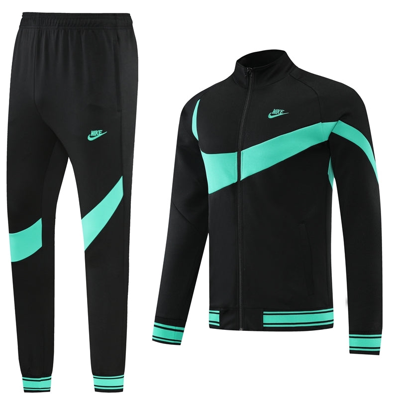 Conjunto Nike Big Smoksh Preto e Ciano