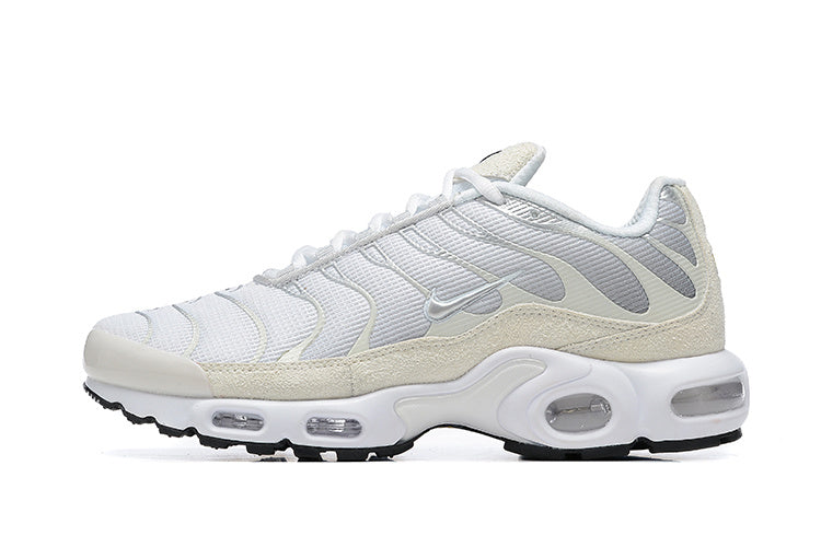 Tênis Air Max Plus “Pure Platinum” Masculino