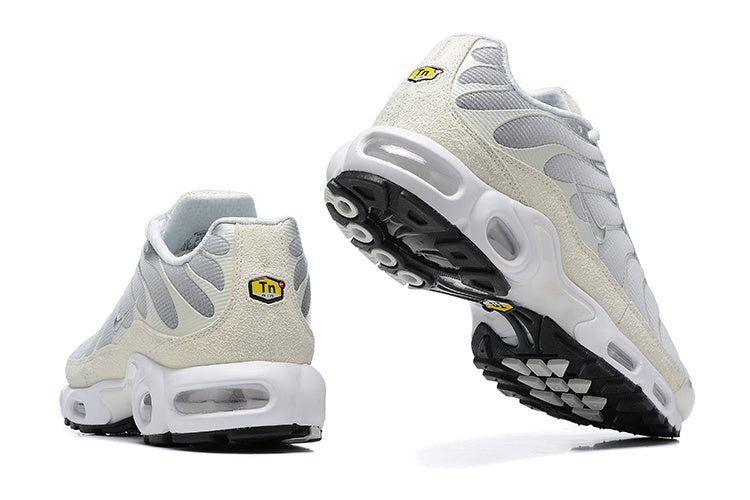 Tênis Air Max Plus “Pure Platinum” Masculino