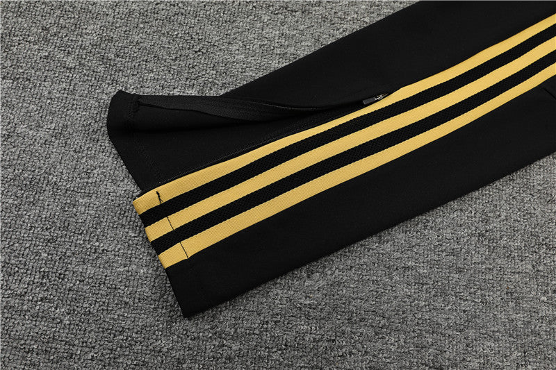 Kit de Treino Juventus 2022/23 Meio Zíper Preto e Amarelo