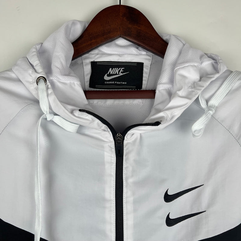 Corta Vento Nike Swoosh