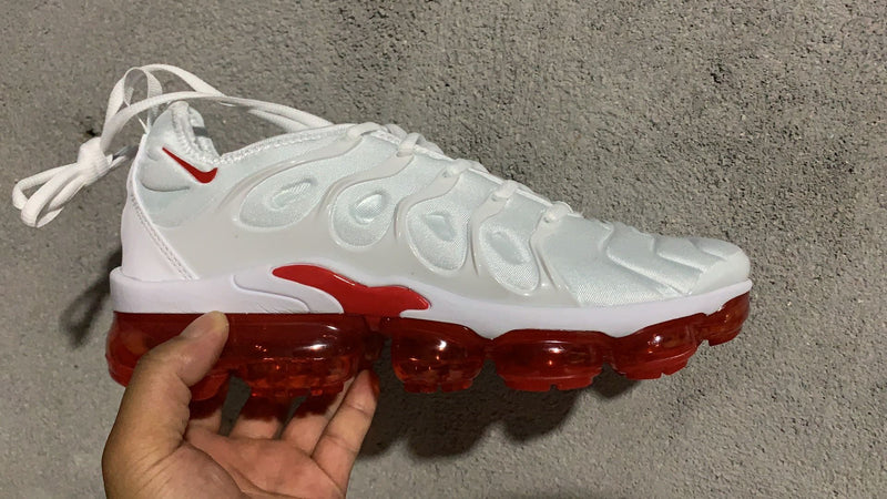 Tênis Nike VaporMax Plus ”Cherry”