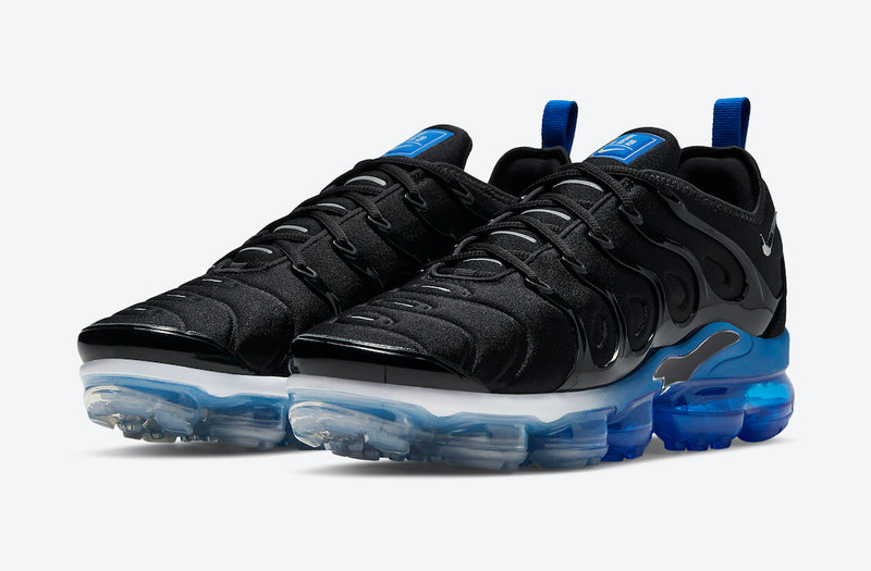 Tênis Nike VaporMax Plus Preto com Azul