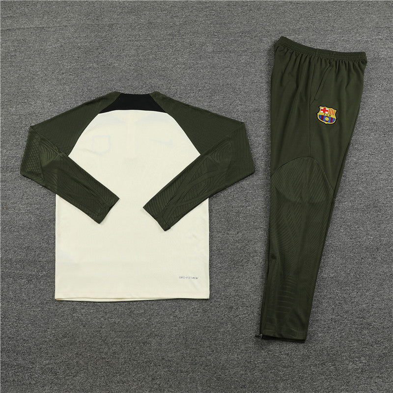 Kit de Treino Barcelona 2023/24 Meio Zíper Militar