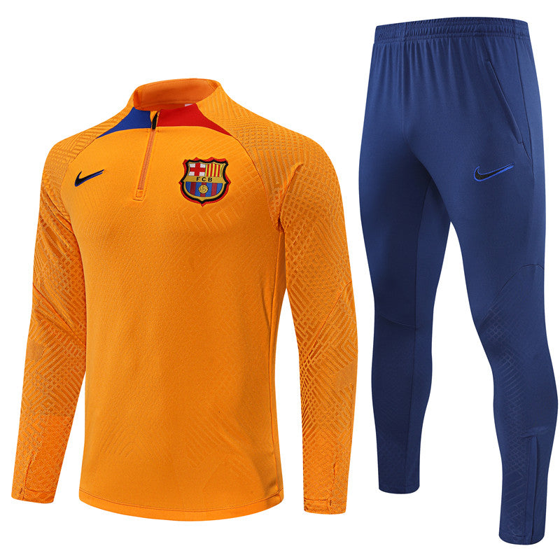 Kit de Treino Barcelona 2022/23 Meio Zíper Laranja