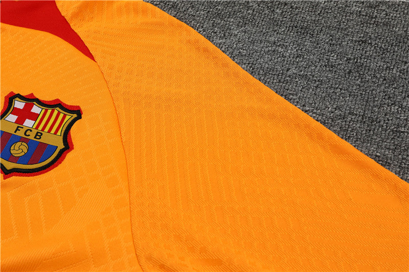 Kit de Treino Barcelona 2022/23 Meio Zíper Laranja