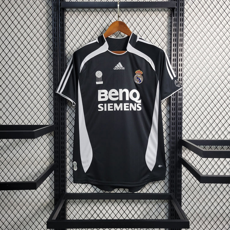 Camisa do Real Madrid Retrô TeamGeist 2006/2007