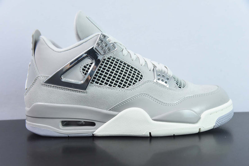 Nike Air Jordan 4 “Frozen Moments”