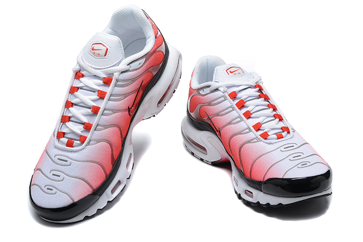 Tênis Air Max Plus "Fire" Masculino