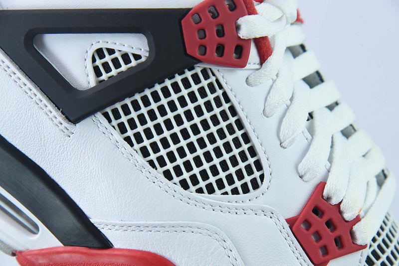 Nike Air Jordan Retro "Fire Red"