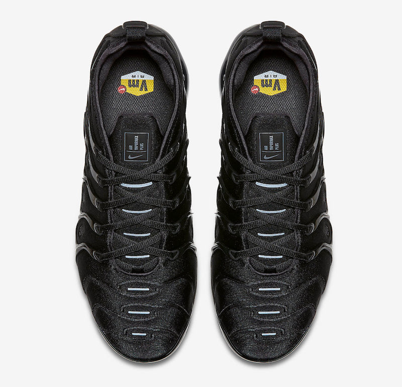 Tênis Nike VaporMax Plus Triple Black